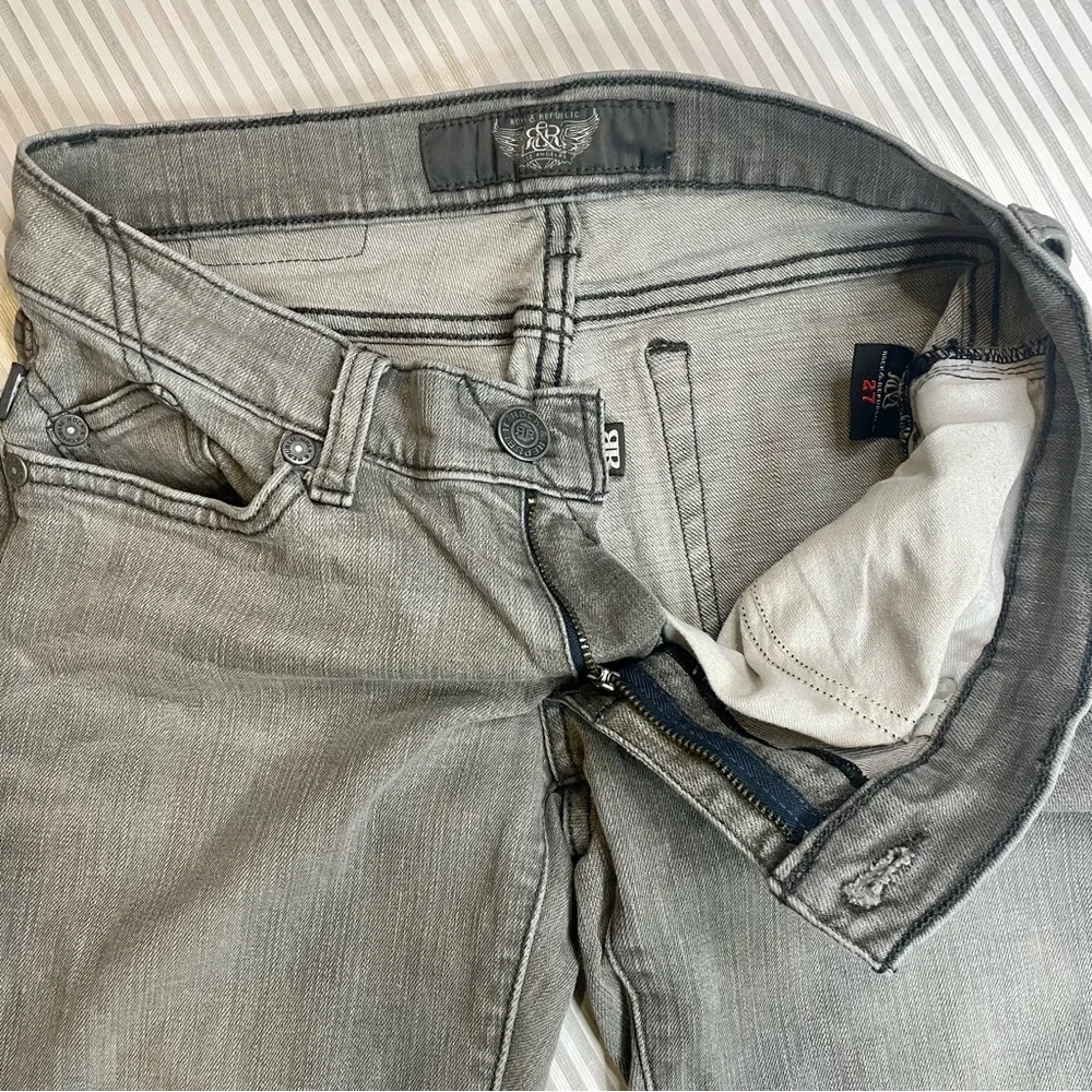 Rock & Republic Berlin Grey jeans - Picture 5 of 5